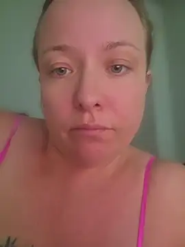 julimonroe's Webcam Show
