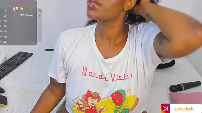 Brandy_brown_ Chat XXX in diretta