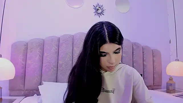 Channel_sofia – Naživo XXX chat