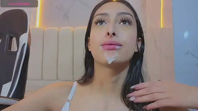 Tifany_Tx Obrolan Langsung XXX