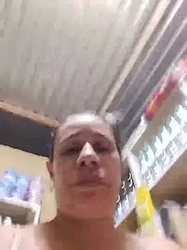 XXX chat uživo modela MIA-LARIOS