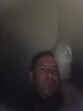 SingingTrunks' Webcam Show