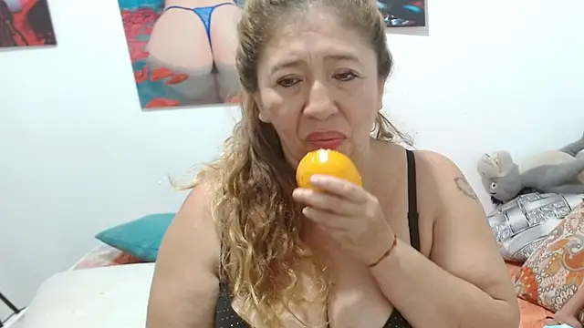 Živý XXX chat Valentinaa_mature