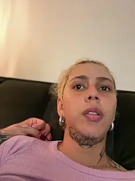 Онлайн чат XXX Velvet1_