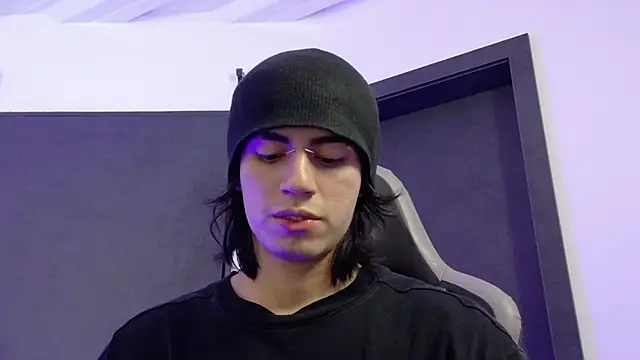 eren_jeager Adlı Modelin Canlı XXX Sohbeti