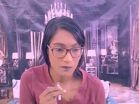 IndianRebel4u2Luv Adlı Modelin Canlı XXX Sohbeti