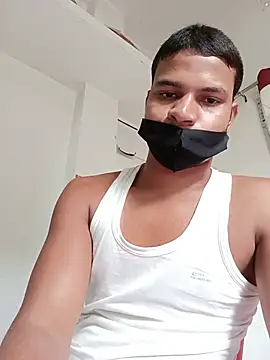 Czat XXX na żywo – Rashi__75