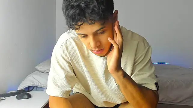 _Alex_Colton XXX чат на живо