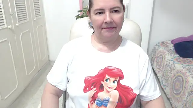 leonela_69 – Live XXX-chat