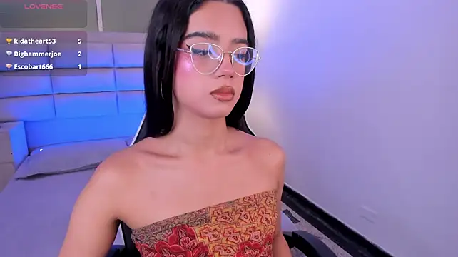 VictoriaMonroee_ 网络视讯表演