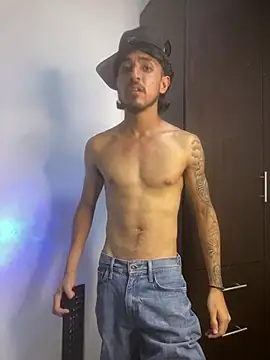 Kriss_Edwardsn Live XXX chat