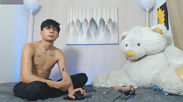 Channi_smith_ Webcamshow