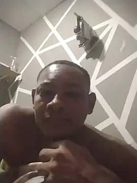 Show modela moreno301987 na web-kameri