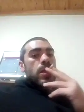 aguilucc0 Show Webcam