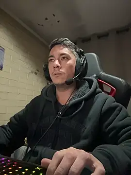 Cr1sXPorn Webcam show
