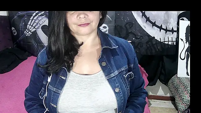 vivian-milfのライブXXXチャット