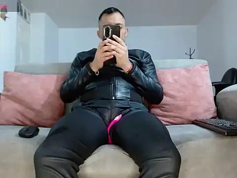 MikeFetish_01 – webcam-show