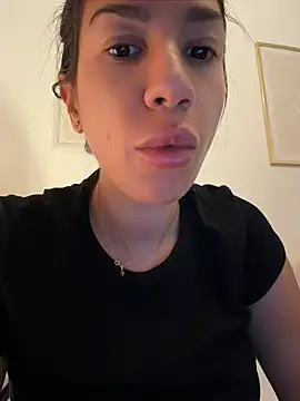 Alexbrune Adlı Modelin Web Kamerası Şovu