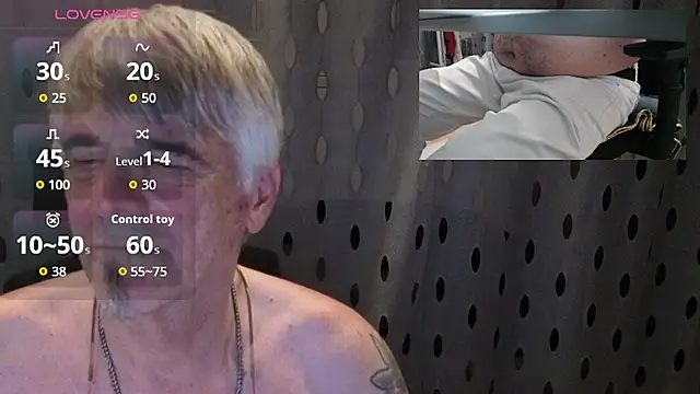 XXX chat uživo modela DirtyDaddy_CH