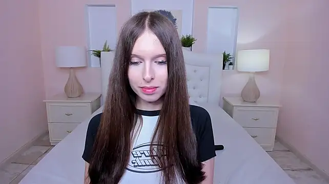 dark_k1tty's Live XXX Chat