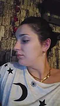 Živý XXX chat EmilyMoonlight