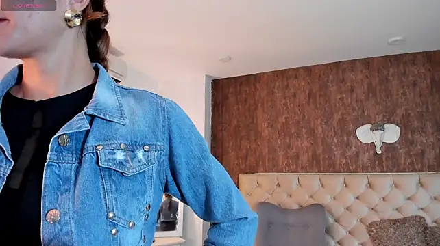 MeganLorensx 现场XXX聊天