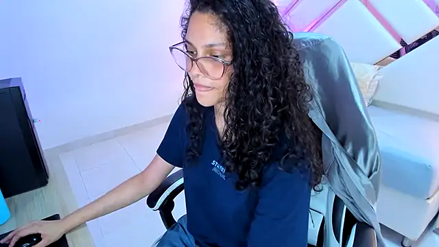 serafina_bianchi: απευθείας συνομιλία ΧΧΧ