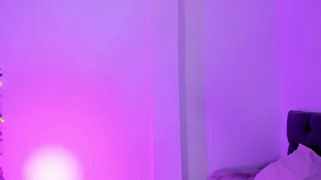 XXX chat uživo modela RoseCassie