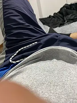 Show modela AlexDIL1 na web-kameri