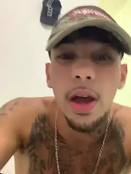 dovapo777's Live XXX Chat