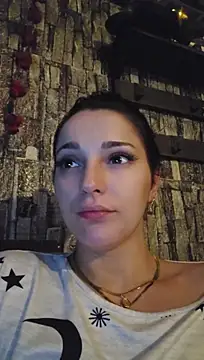 EmilyMoonlight Chat XXX live