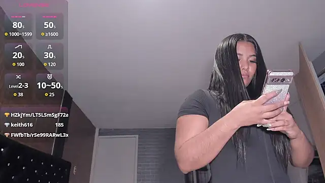 Laross25 Live XXX-chat