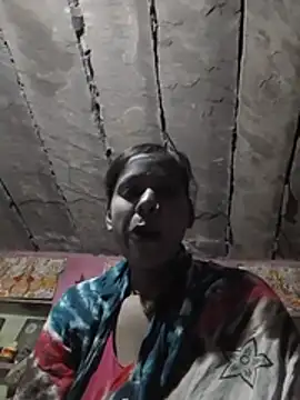 Hot_khusi753 网络视讯表演