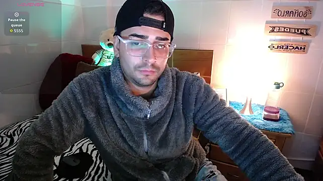 Živý XXX chat andders_