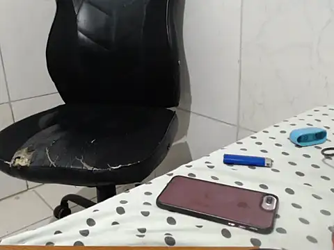brb8tor live XXX chat