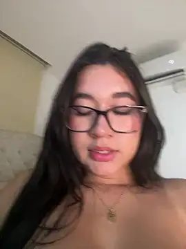Show de Emi_blair na webcam