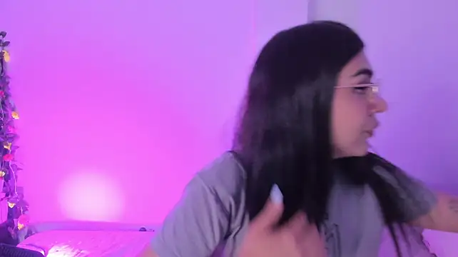 RoseCassie Chat XXX live