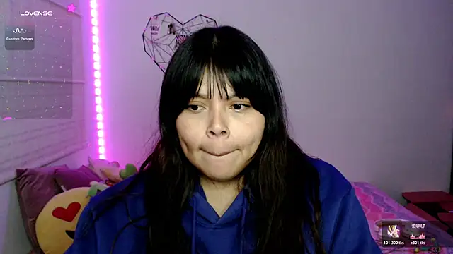 EllieMoonX's Live XXX Chat