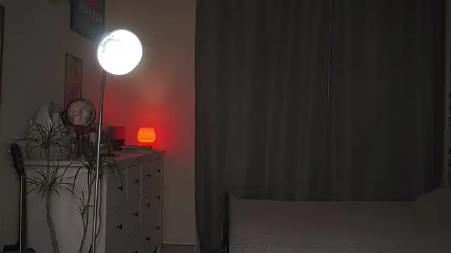 PixieMeow_ লাইভ XXX চ্যাট