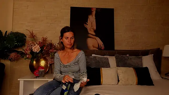 FeliciaKrige XXX чат на живо