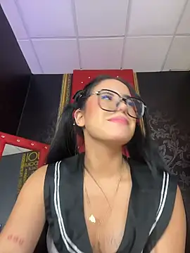 TopDollXXX – Kamerová šou