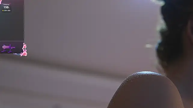 caroline_adams_'s Live XXX Chat
