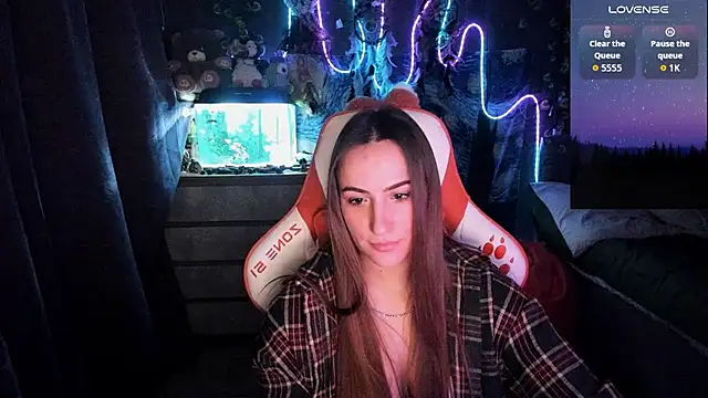 Chat +18 de Selbi_Paine ao vivo