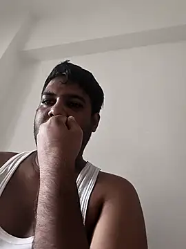 vinay_smalldick Live XXX-Chat
