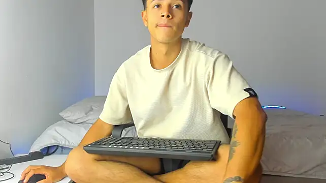 _Alex_Colton 라이브 XXX 채팅