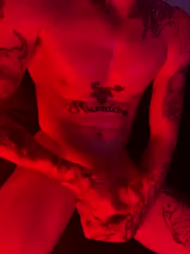 xChrisjThomW Webcam Show