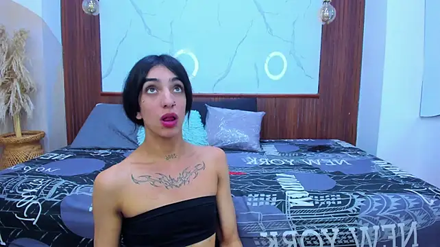 Loversinfire2's Live XXX Chat