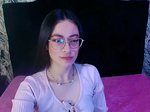 Chat XXX en directo de desiring_angel_