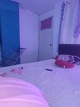 LuluDream live XXX chat