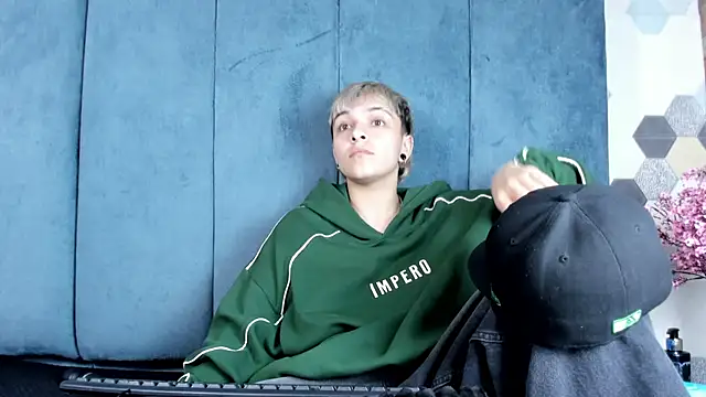 Megan_Thompson_'s Live XXX Chat